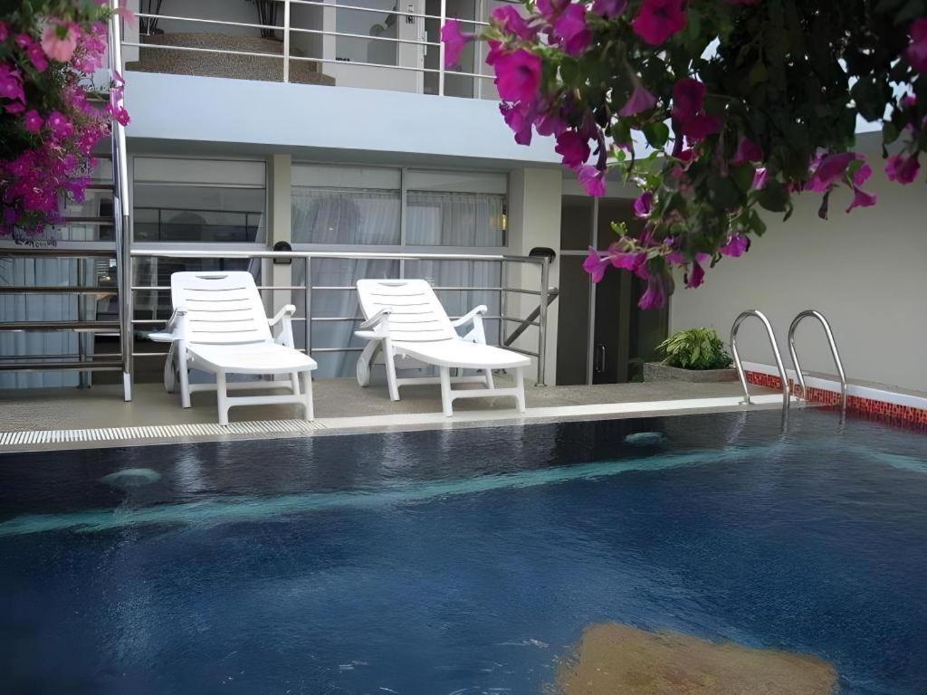 โรงแรมริทซ์การ์เด้น อิโปห์ ภายนอก รูปภาพ
