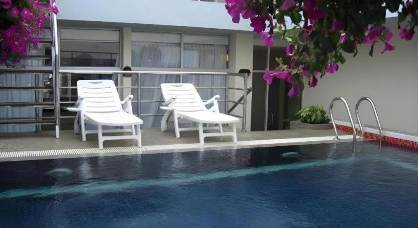 โรงแรมริทซ์การ์เด้น อิโปห์ ภายนอก รูปภาพ
